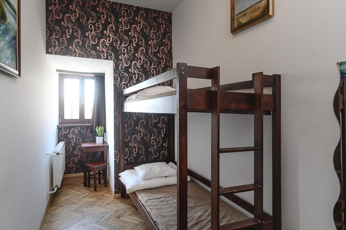 MoHo E Hostel Wrocław Buitenkant foto